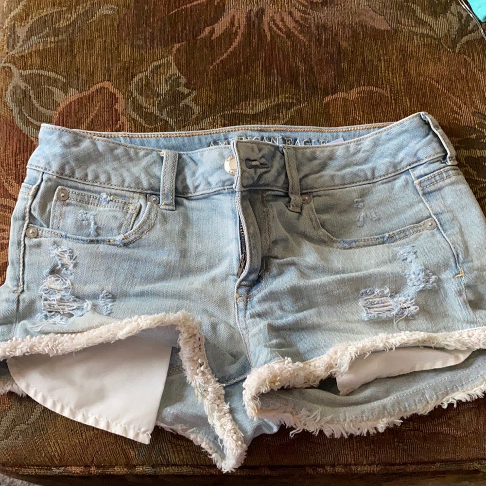 American eagle women’s denim shorts size 4